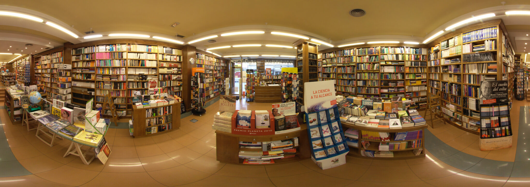 imagen de la librería en 360 grados