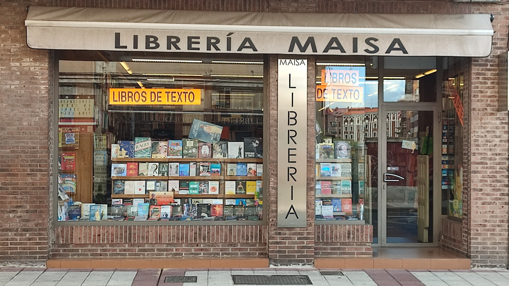 fachada de la librería Maisa